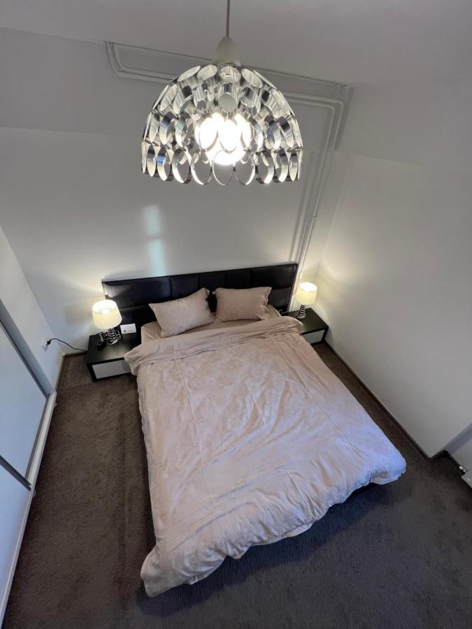 Appartement Mnm Lapusneanu à Iasi Extérieur photo