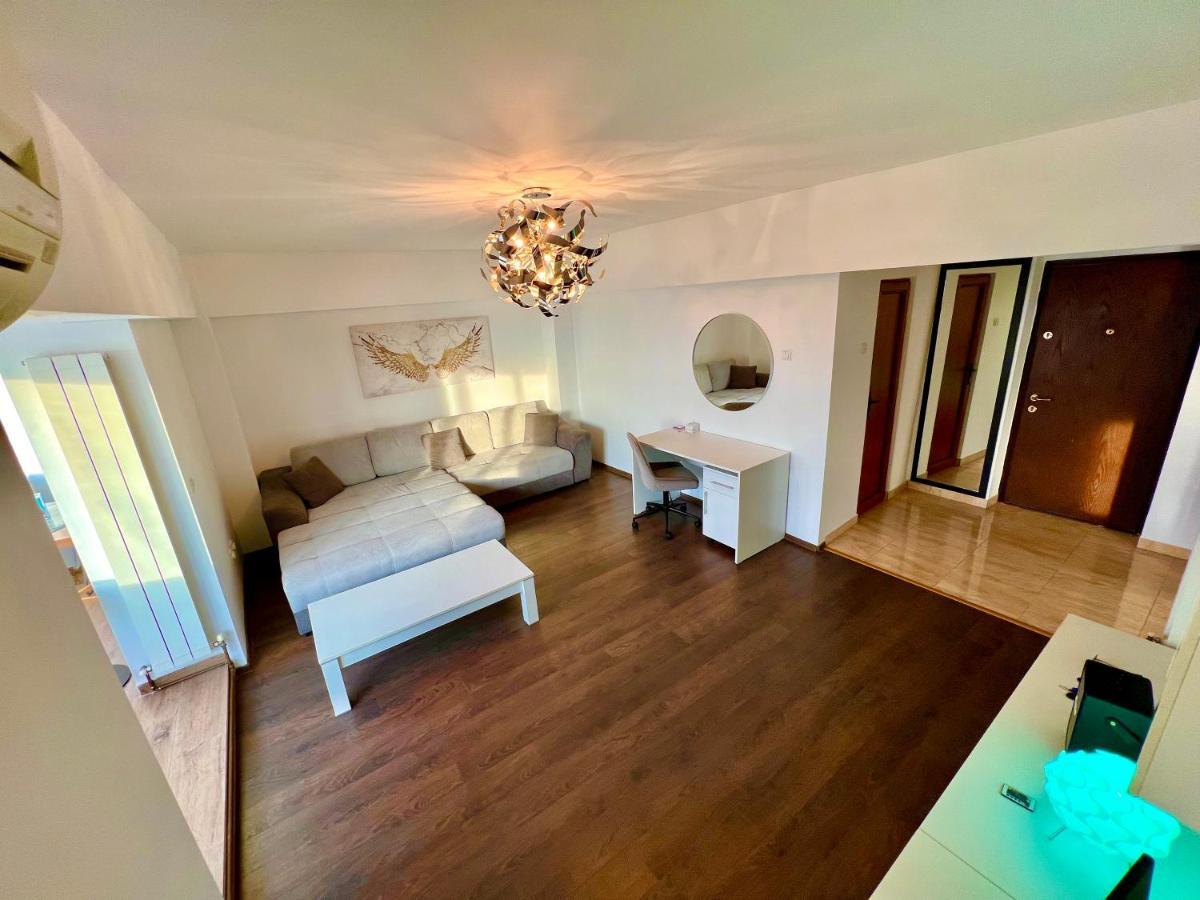 Appartement Mnm Lapusneanu à Iasi Extérieur photo