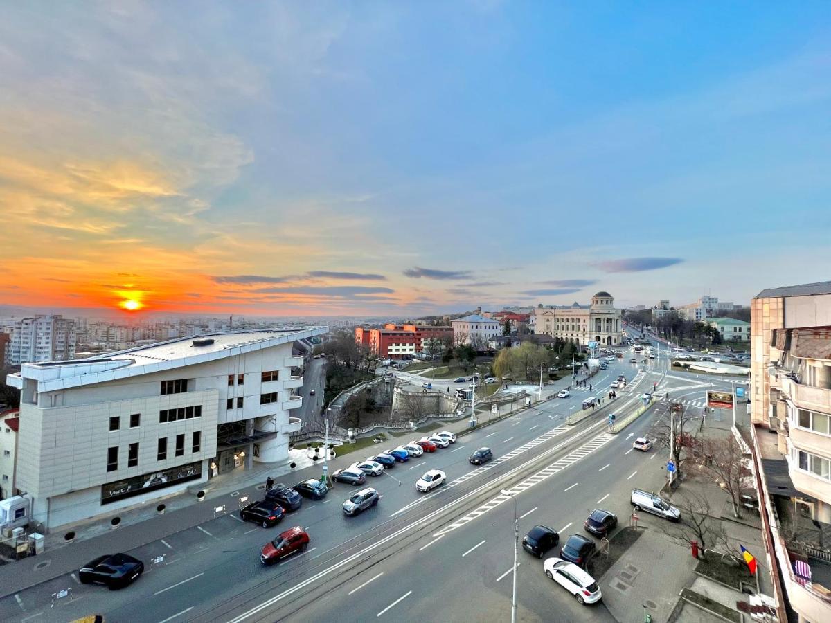 Appartement Mnm Lapusneanu à Iasi Extérieur photo